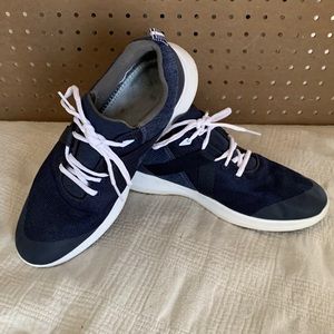 Footjoy Flex spikeless golf shoes size 10M Navy